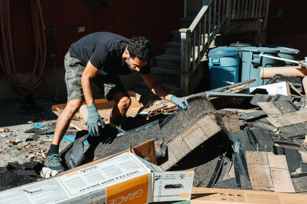 How Junk Removal Services in Orlando Can Save You Time, Space, and Stress